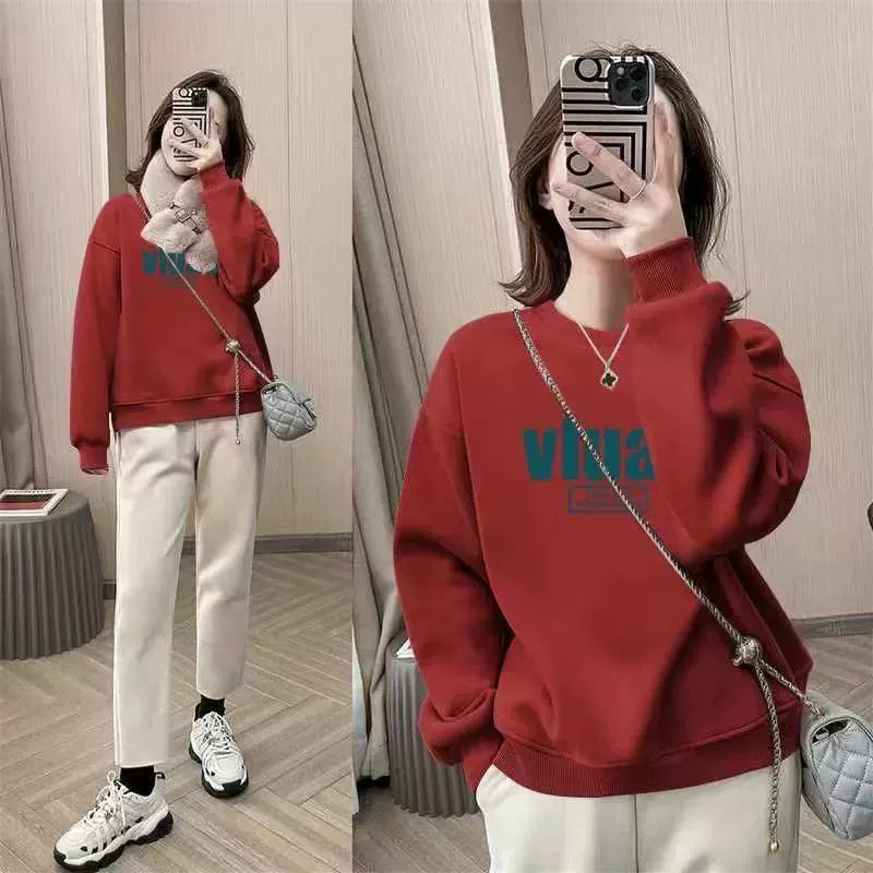 Oversized Crewneck Fleece - بلوزة نسائية واسعة برقبة دائرية، مبطنة