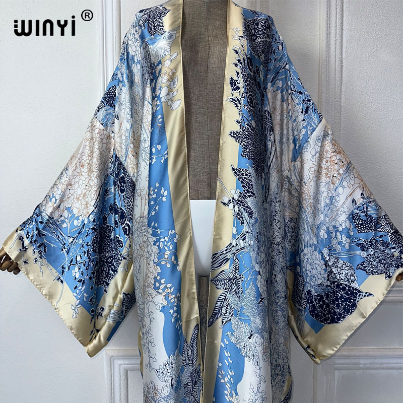 فستان كيمونو مطبوع بوهيمي من W - مراجعة Street Fashion Dubai وسعره