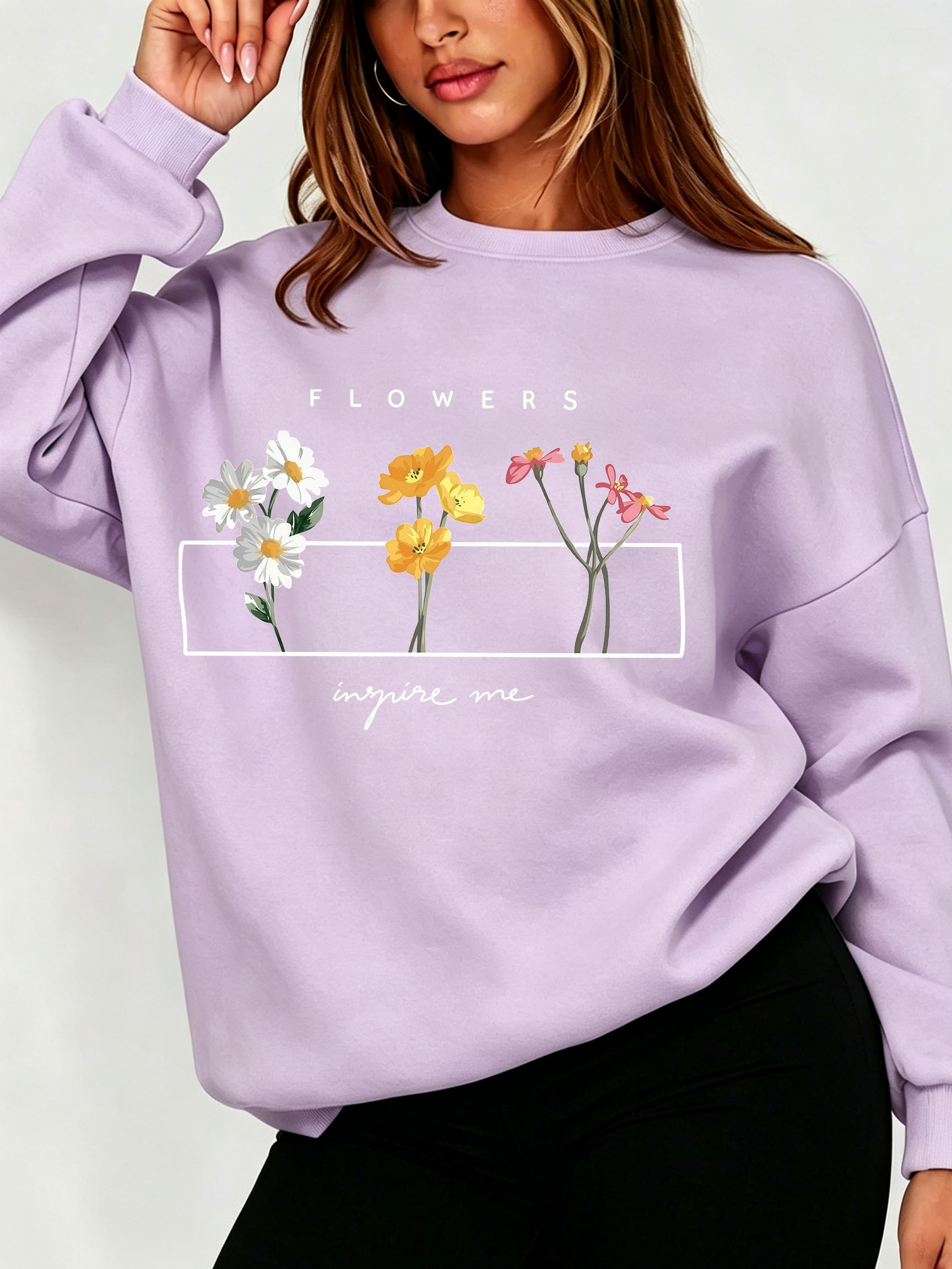 بلوزة نسائية بتصميم زهور الأقح - مراجعة Oversized Crewneck Fleece وسعره